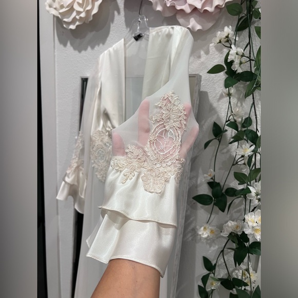 Jonquil by Diane Samandi  Bride Night gown and Robe ✨Size petit Small - Picture 3 of 16